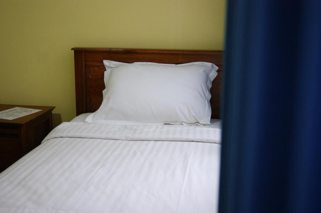 סוראבאיה Grand Sumatera Hotel חדר תמונה